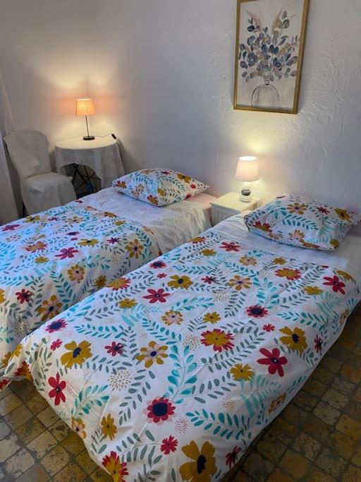 Grasse : Centre Ville Superbe Appartement 2 Chambres Luaran gambar